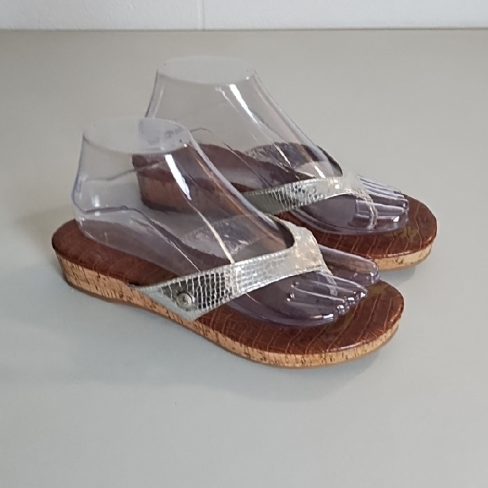 Silver a Sandals with Cork Low Platform Rubber Sole Flip Flops